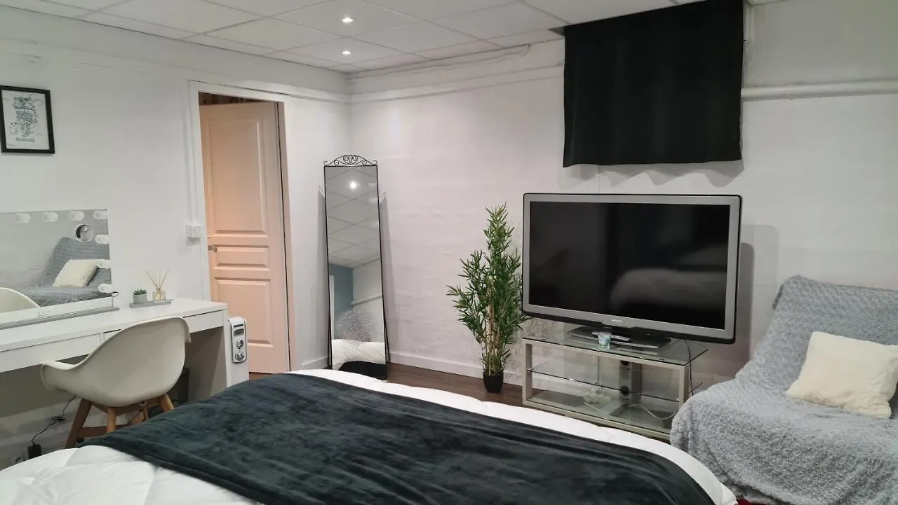 Ste Maxime Villa 5 Etoiles Piscine Chauffee Et Jacuzzi Sainte-Maxime 0*,