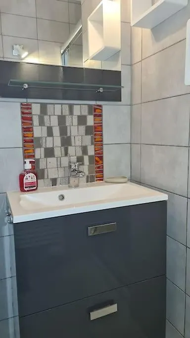 Ste Maxime Villa 5 Etoiles Piscine Chauffee Et Jacuzzi Sainte-Maxime 0*,