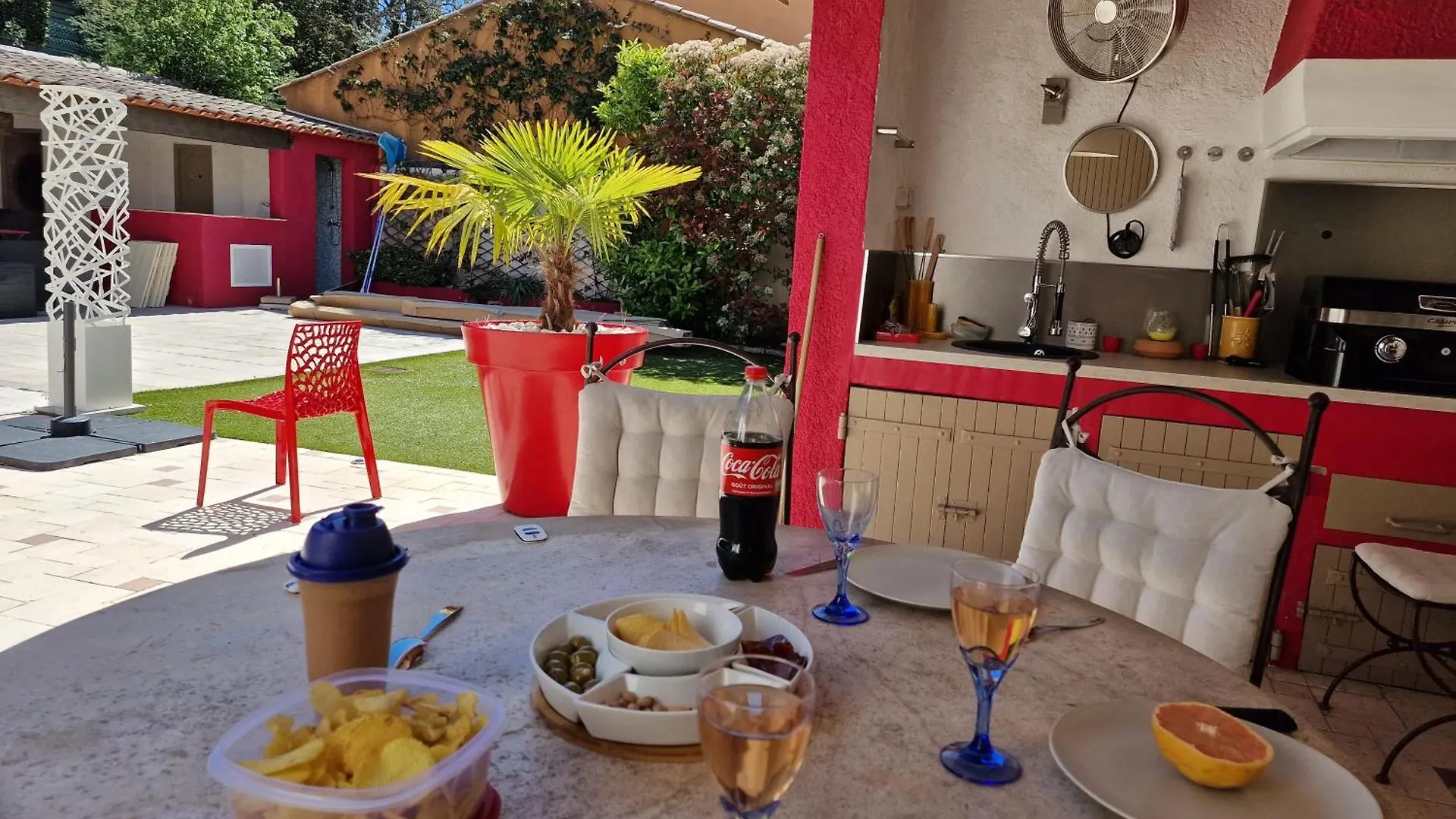 Ste Maxime Villa 5 Etoiles Piscine Chauffee Et Jacuzzi Sainte-Maxime